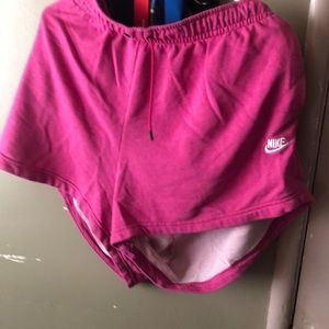 Plus size women’s size 2X Nike shorts